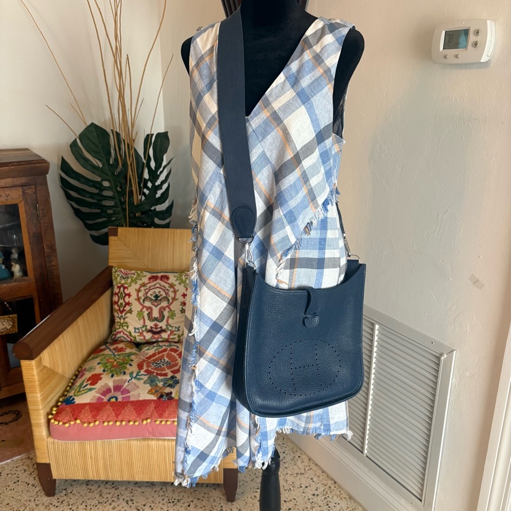 Doe & Rae Blue & White Plaid Sleeveless Swing Dress! Beautiful! Cotton blend. M - Picture 3 of 14